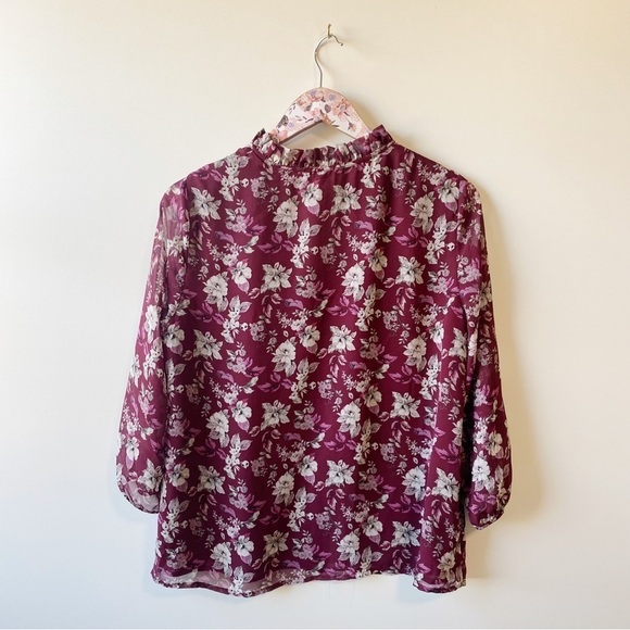 SKIES ARE BLUE Burgundy Floral Blouse! Medium - Picture 7 of 7
